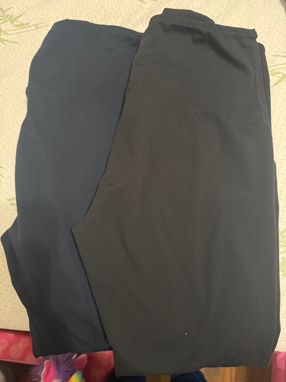 Two-Pack Solid maternity Leggings - Navy & Black